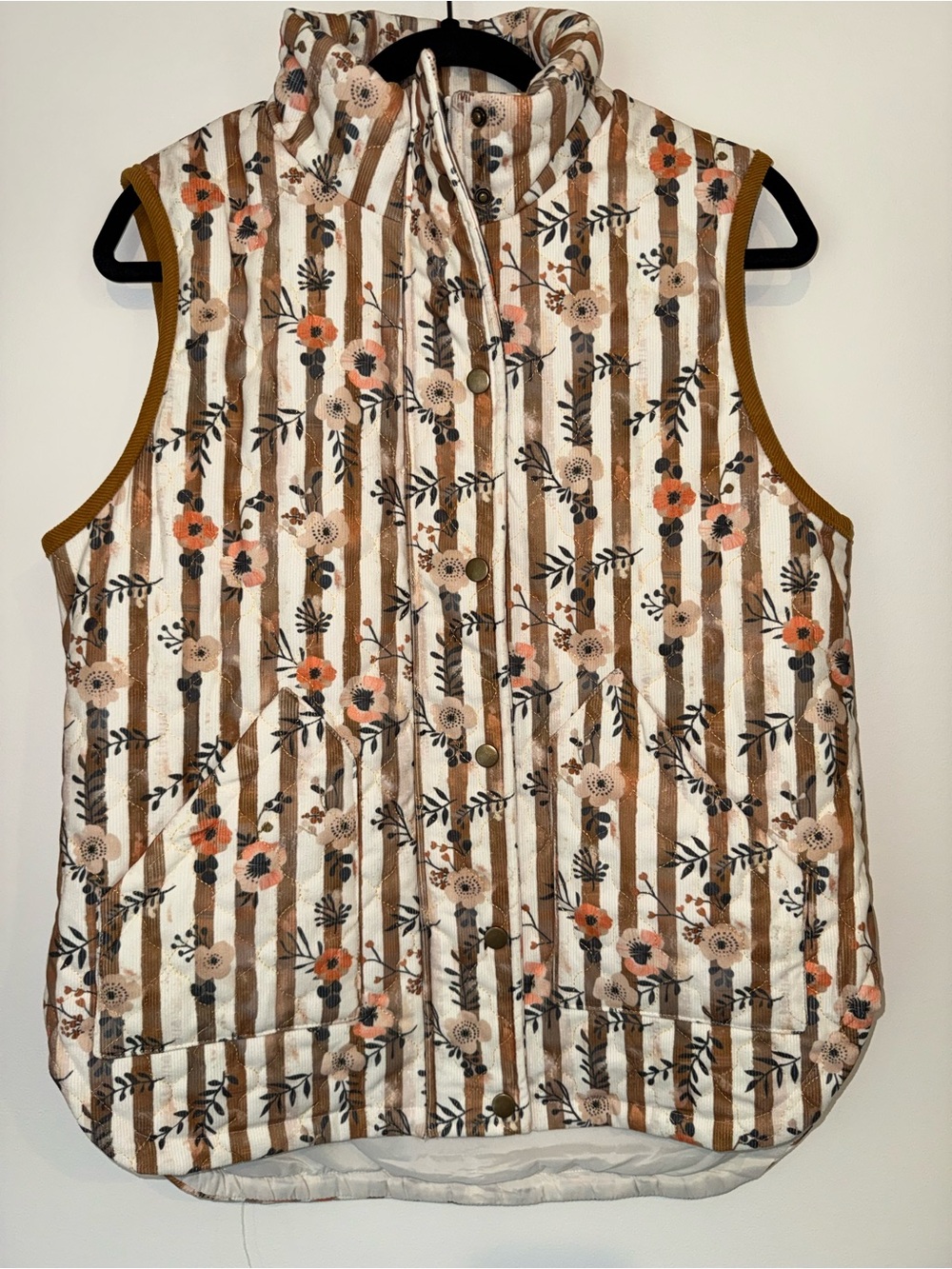Striped Floral Quilted Sleeveless Vest - Brown Floral
